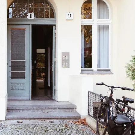 Loftbruecke, Apartment Am Platz Der Luftbruecke Berlin Zewnętrze zdjęcie